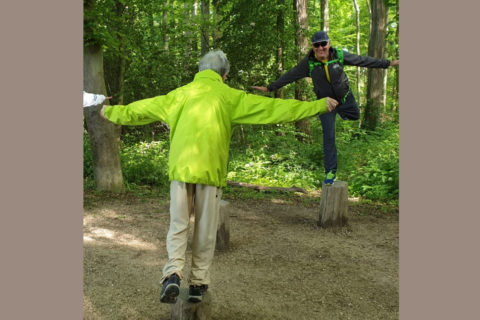 Zämme öppis wooge